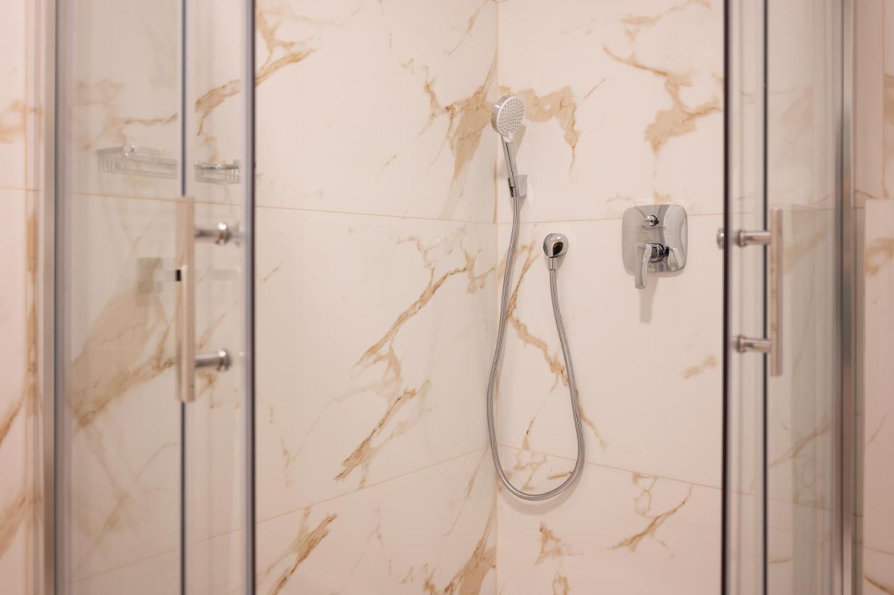 Luxury Rooms Volat Old Town زادار المظهر الخارجي الصورة